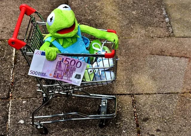 10 Secrets to Finding Unbeatable Cheap Travel Offers