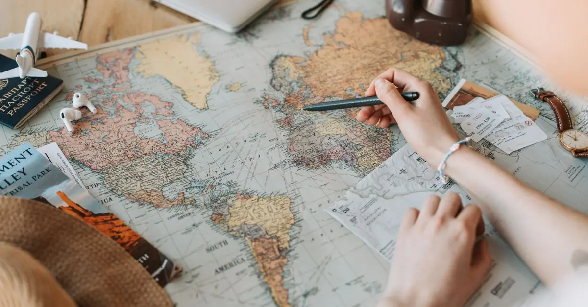 10 Essential Tips for Finding Last-Minute Cheap Travel Offers