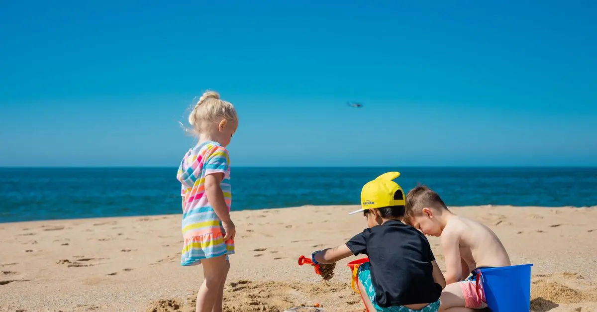 The Ultimate Guide to Saving on Family Holidays