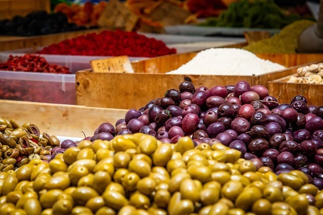 The Best Strategies for Finding Unique Cheap Travel Offers