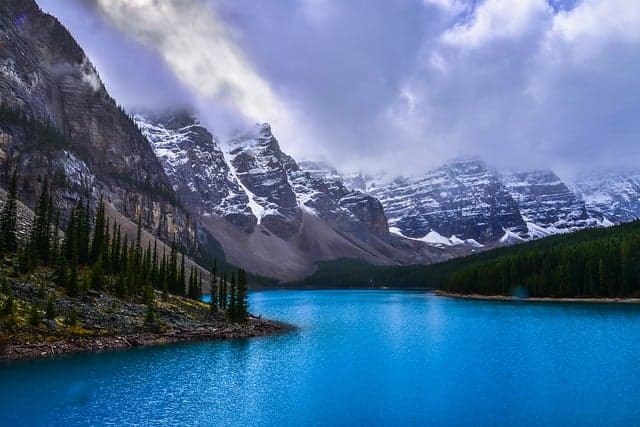 10 Essential Tips for Finding Unbeatable Cheap Travel Offers